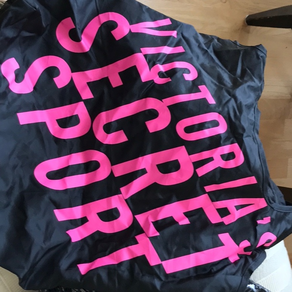 2 VS Pink bags Great weekender& accessory bag NWOT - Picture 3 of 7